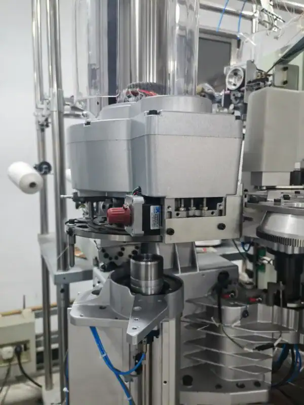 Fully Automatic Intelligent All-in-one Socks knitting machine