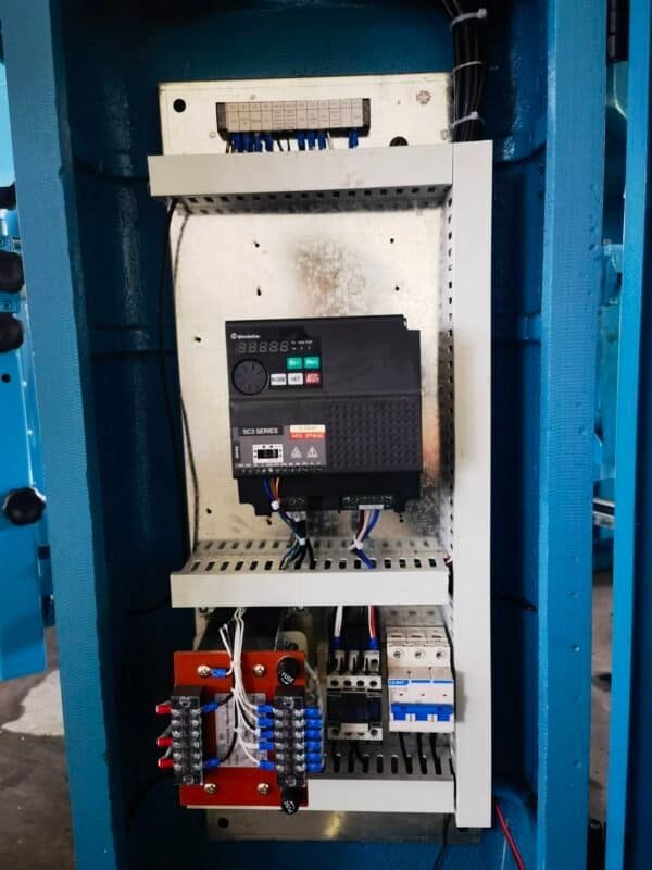 Single knitting machine factory