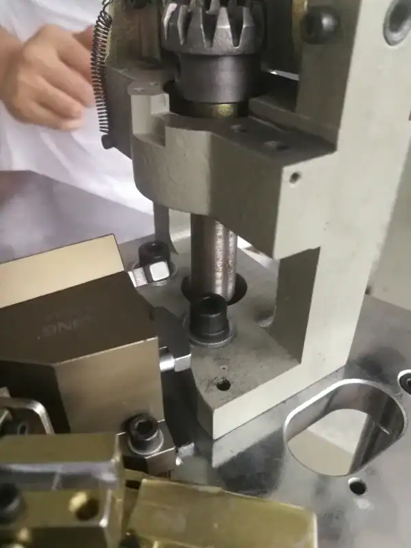 sock knitting machine